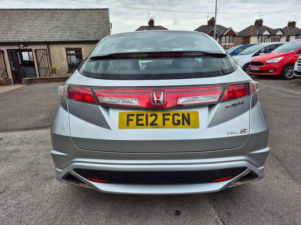 Honda Civic 1.8 I-vtec Type S Gt Silver #4