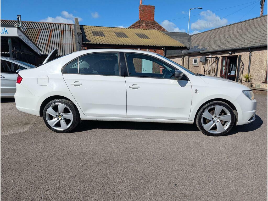 Seat Toledo 1.6 Tdi Cr Se Hatchback White #8