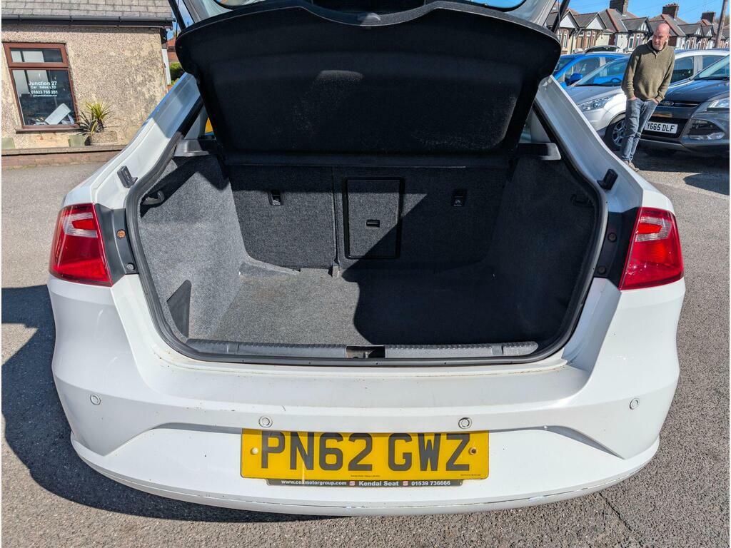 Seat Toledo 1.6 Tdi Cr Se Hatchback White #26