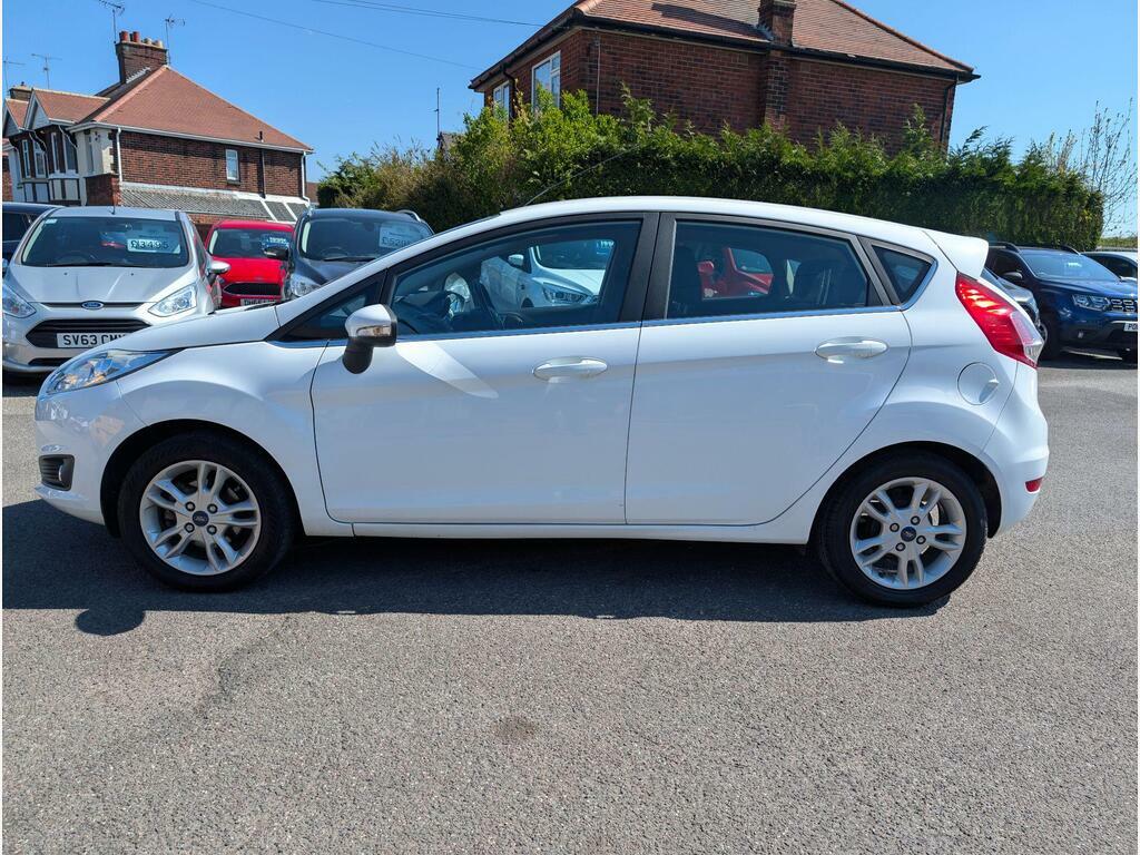 Ford Fiesta 1.25 Zetec Euro 6 DG15EBO White #3