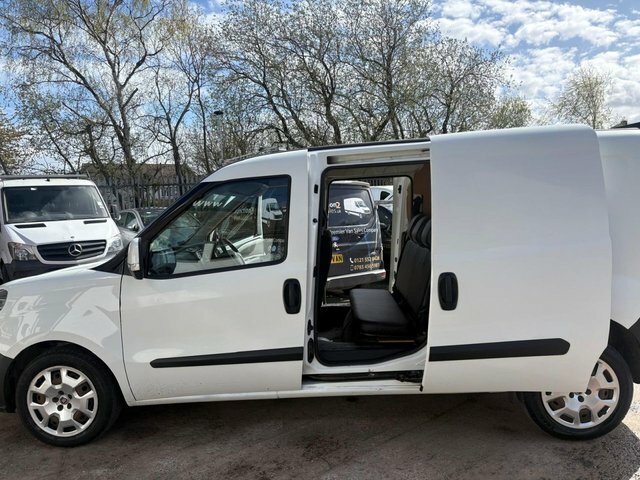 Fiat Doblo 1.6 Multijetii Maxi Tecnico Panel Van 6Dr M White #3