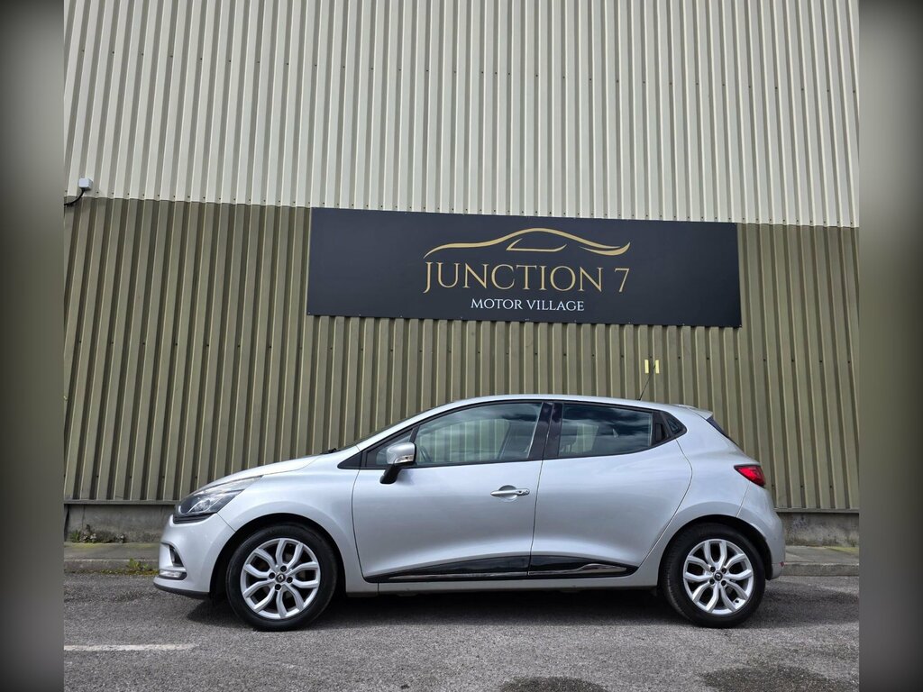 Renault Clio 0.9 Tce Dynamique Nav Euro 6 Ss SH18XLR Silver #2