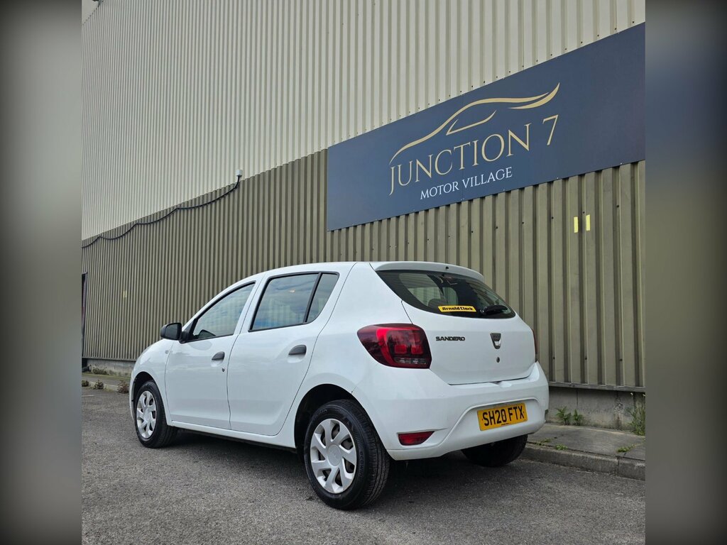Dacia Sandero 1.0 Sce Essential Euro 6 SH20FTX White #5