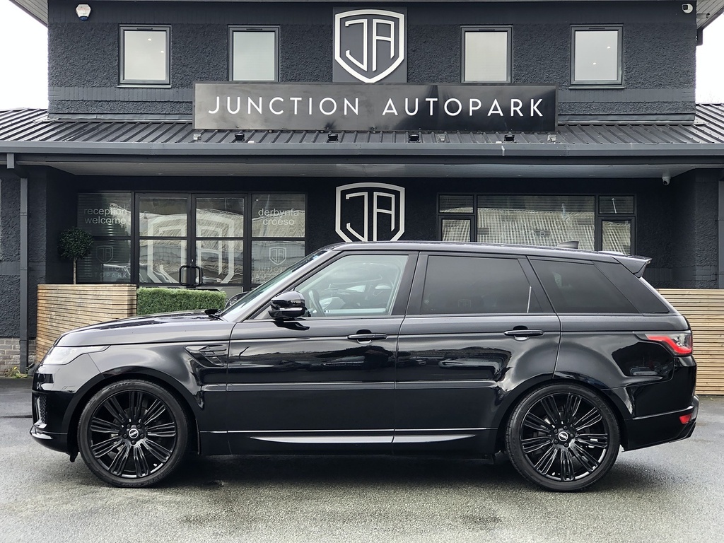Land Rover Range Rover Sport Sd V6 Hse LO67VEW Black #4