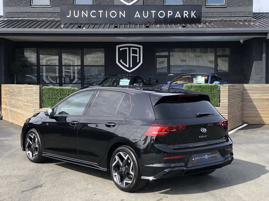 Volkswagen Golf Tsi R-line NA74OJP Black #3