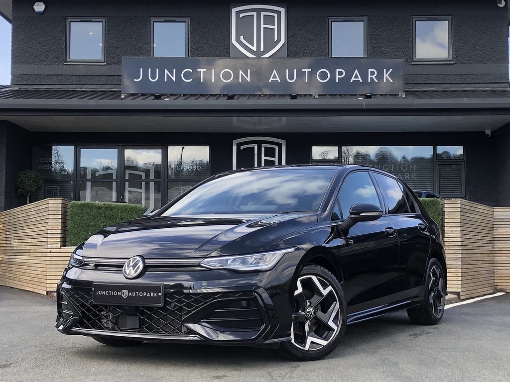 Volkswagen Golf Tsi R-line NA74OJP Black #2