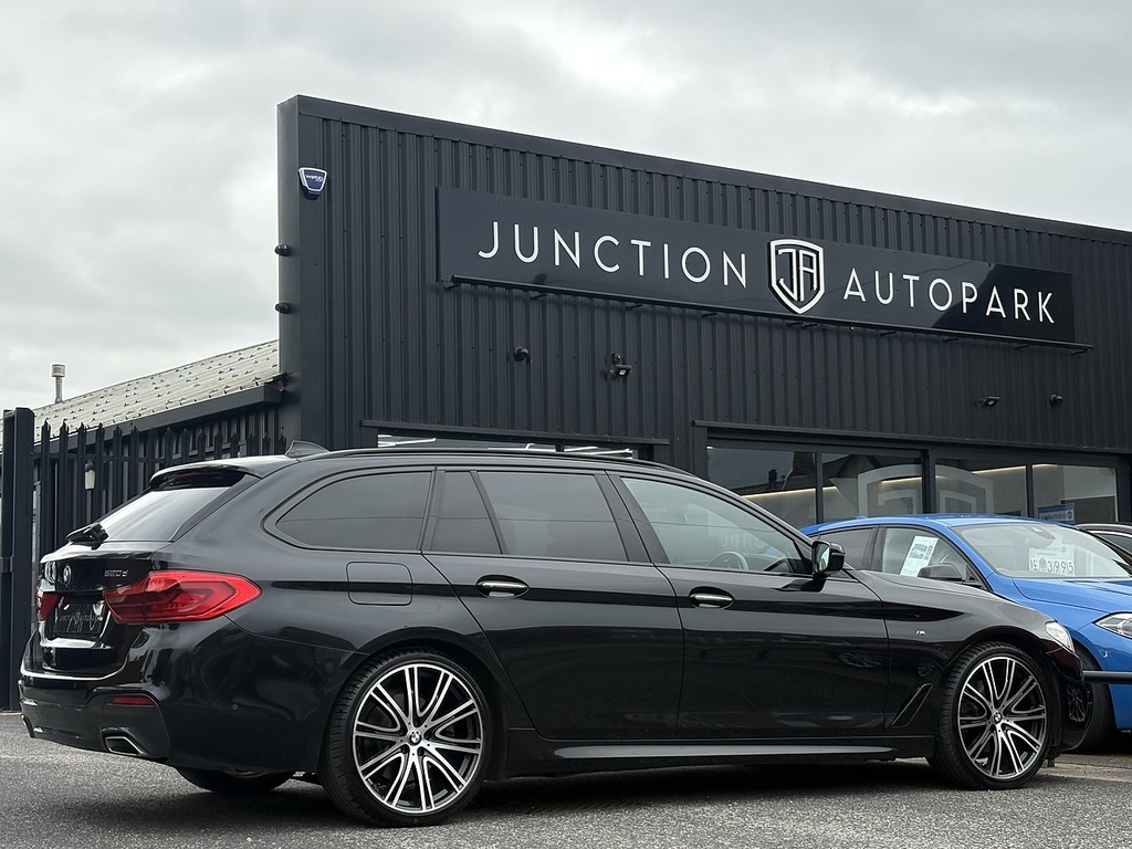 BMW 5 Series 520D M Sport NU18NXR Blue #6