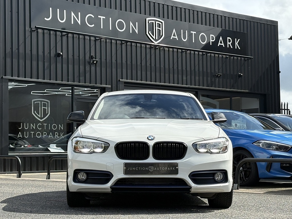 BMW 1 Series 116D Sport White #2