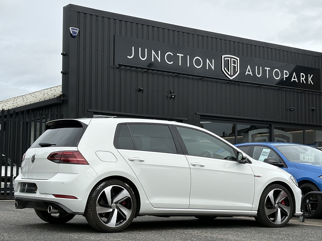 Volkswagen Golf Tsi Gti Performance YW19UOO White #6