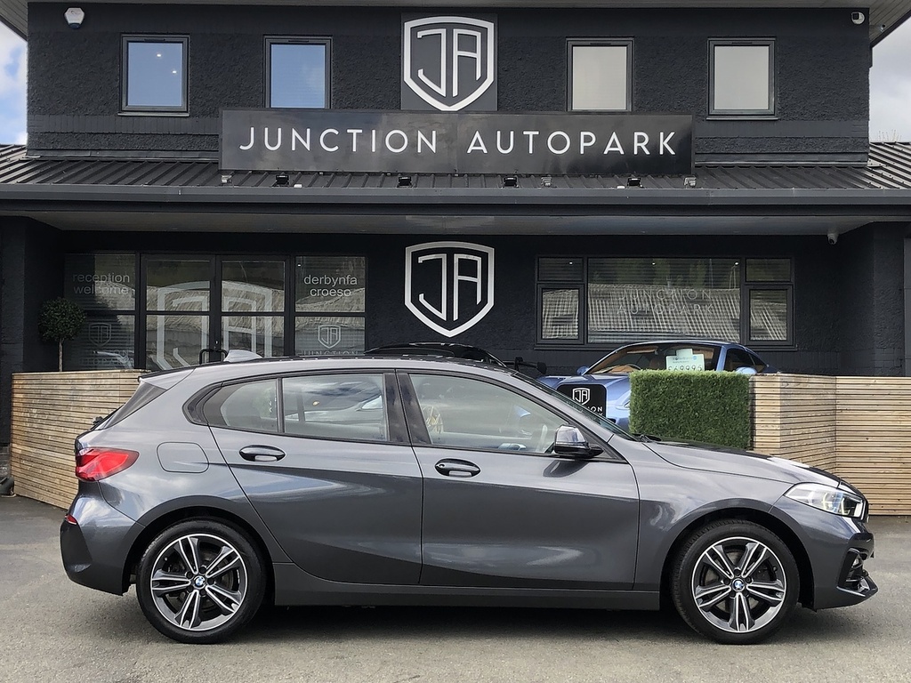 BMW 1 Series 118I Sport NX21OXW Grey #5