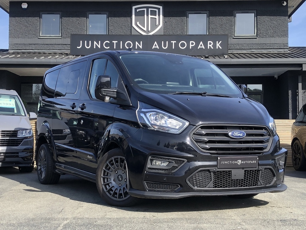 Ford Transit Custom 320 Ecoblue Limited Black