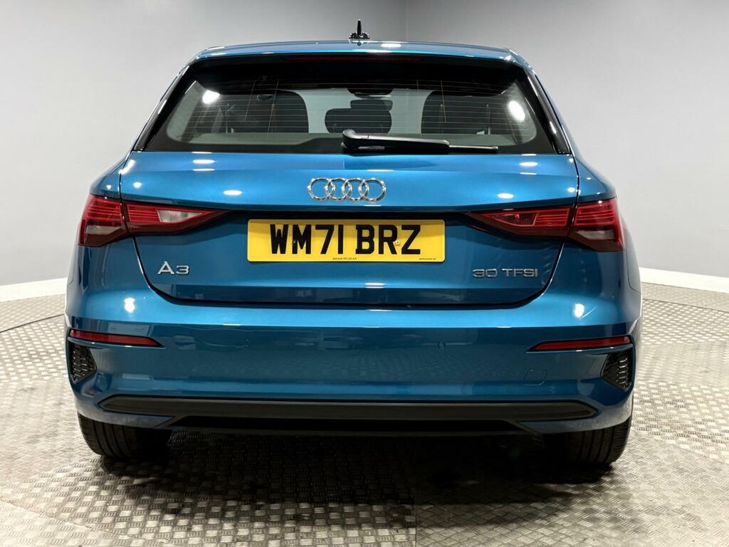 Audi A3 1.0 Tfsi 30 Technik Sportback Euro 6 Ss WM71BRZ Blue #4