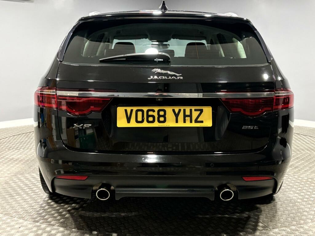 Jaguar XF 2.0I Portfolio Sportbrake Euro 6 Ss Black #4