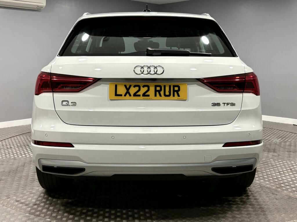 Audi Q3 1.5 Tfsi Cod 35 Sport S Tronic Euro 6 Ss LX22RUR White #4
