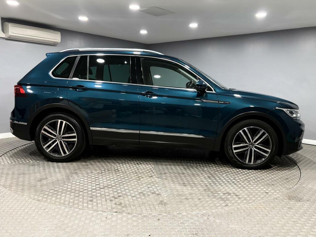 Volkswagen Tiguan 1.5 Tsi Elegance Dsg Euro 6 Ss MT21XLW Blue #2