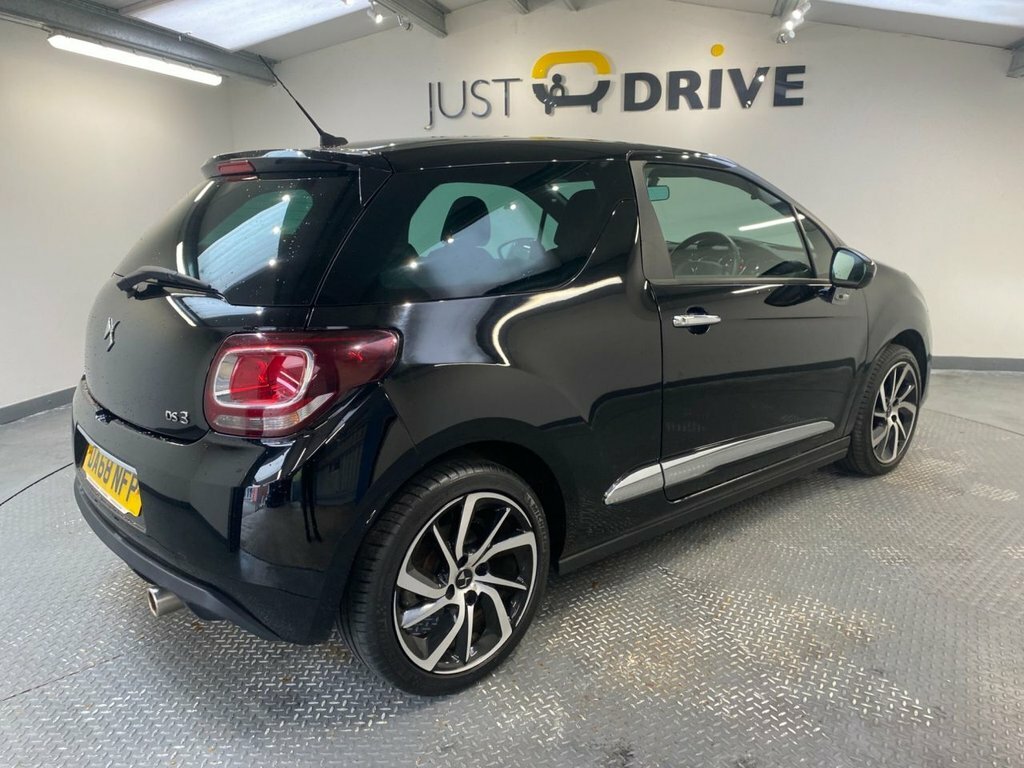DS DS 3 1.2L Connected Chic Black #5