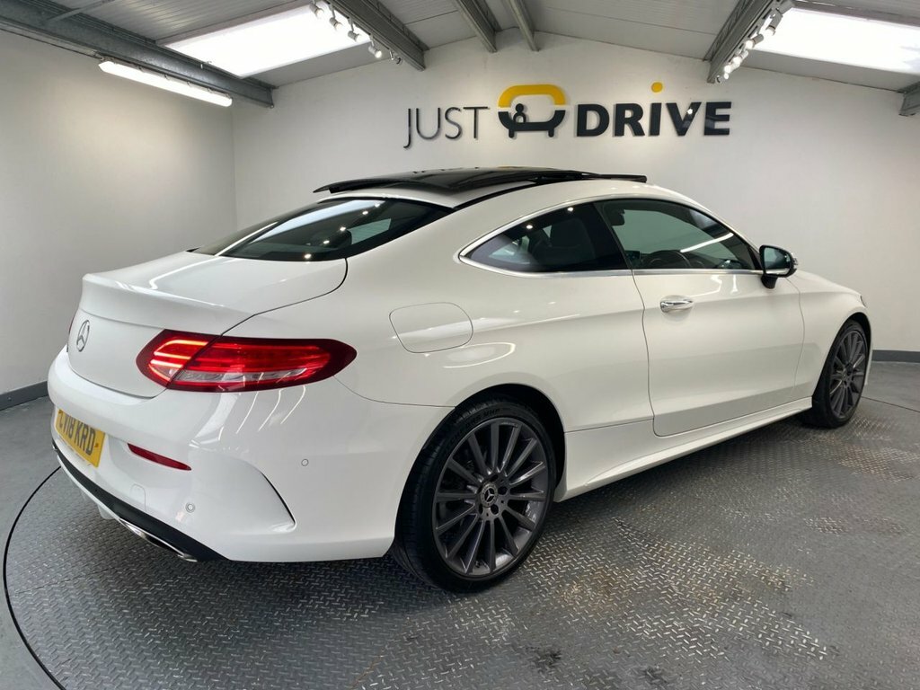 Mercedes-Benz C Class 2L Amg Line CV18KRD White #6