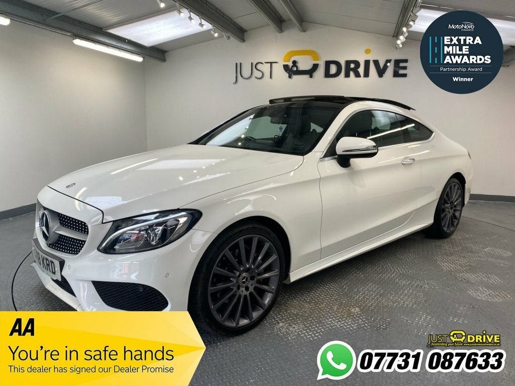 Mercedes-Benz C Class 2L Amg Line White