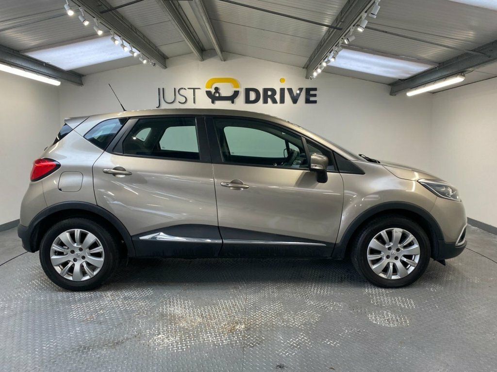 Renault Captur 1.5L Expression Convenience WK14WUX Beige #6