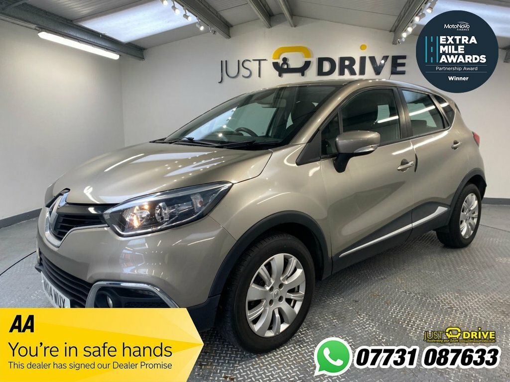 Renault Captur 1.5L Expression Convenience Beige