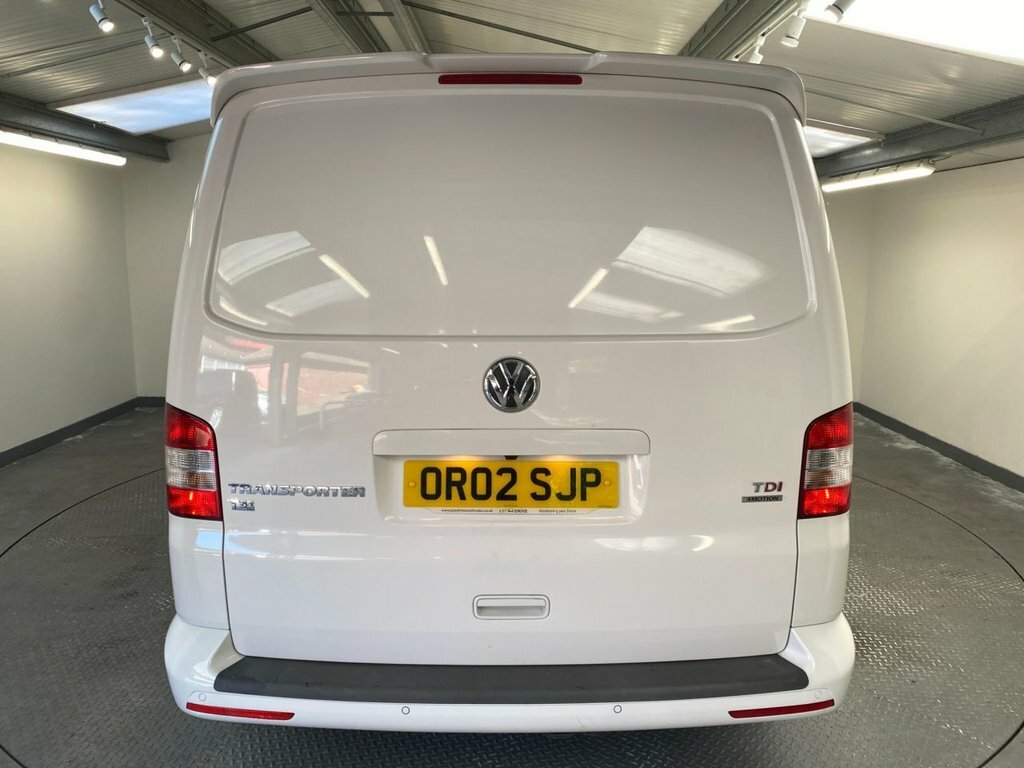 Volkswagen Transporter 2L T3highline OR02SJP White #5