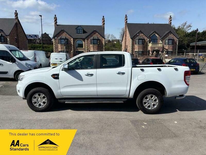 Ford Ranger Xlt 4X4 Dcb Tdci YS67SOA White #2