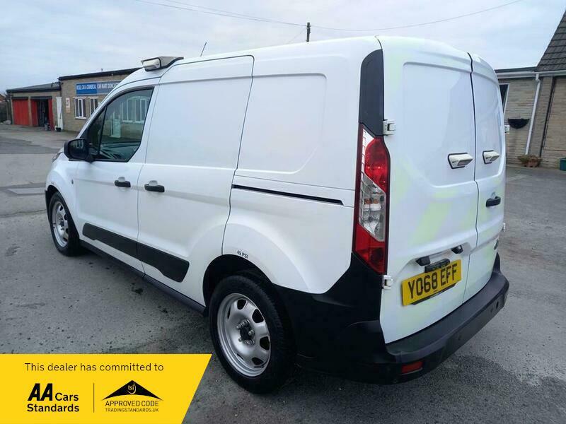 Ford Transit Connect 220 Base Tdci YO68EFF White #3