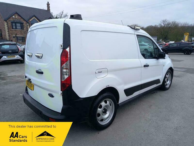 Ford Transit Connect 220 Base Tdci YO68EFF White #4