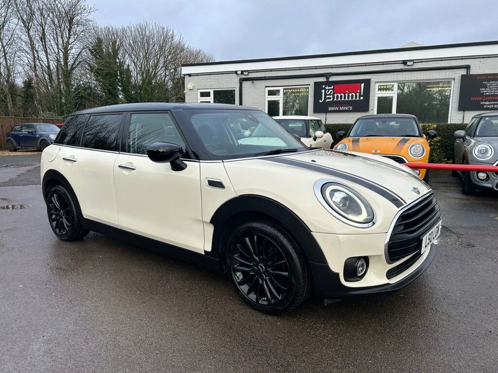 Mini Clubman 1.5 Cooper Classic 6Dr White
