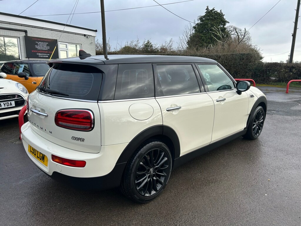 Mini Clubman 1.5 Cooper Classic 6Dr GJ70VWY White #3