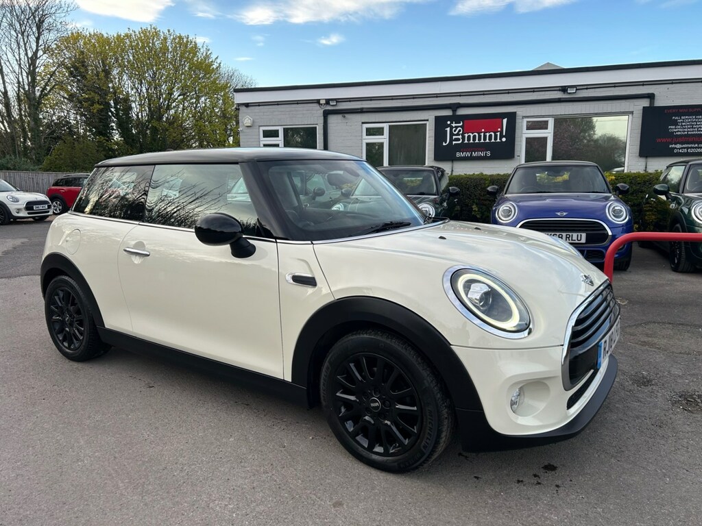 Mini Hatch 1.5 Cooper II White