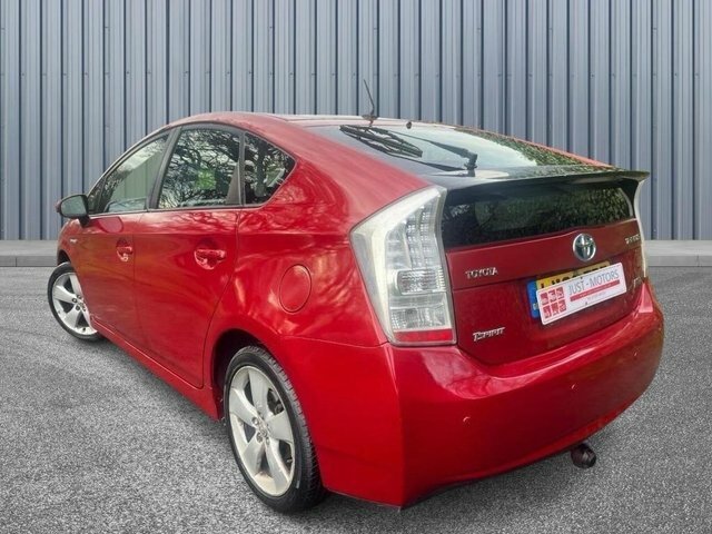 Toyota Prius 1.8 Vvt-h T Spirit Cvt Euro 5 S S Red #4