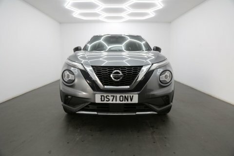 Nissan Juke 1.0 Dig-t Tekna DS71ONV Grey #2