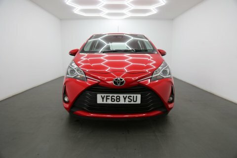 Toyota Yaris 1.5 Vvt-i Icon YF68YSU Red #2