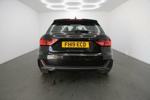 Audi A1 1.0 Tfsi 30 FH19ECD Black #5