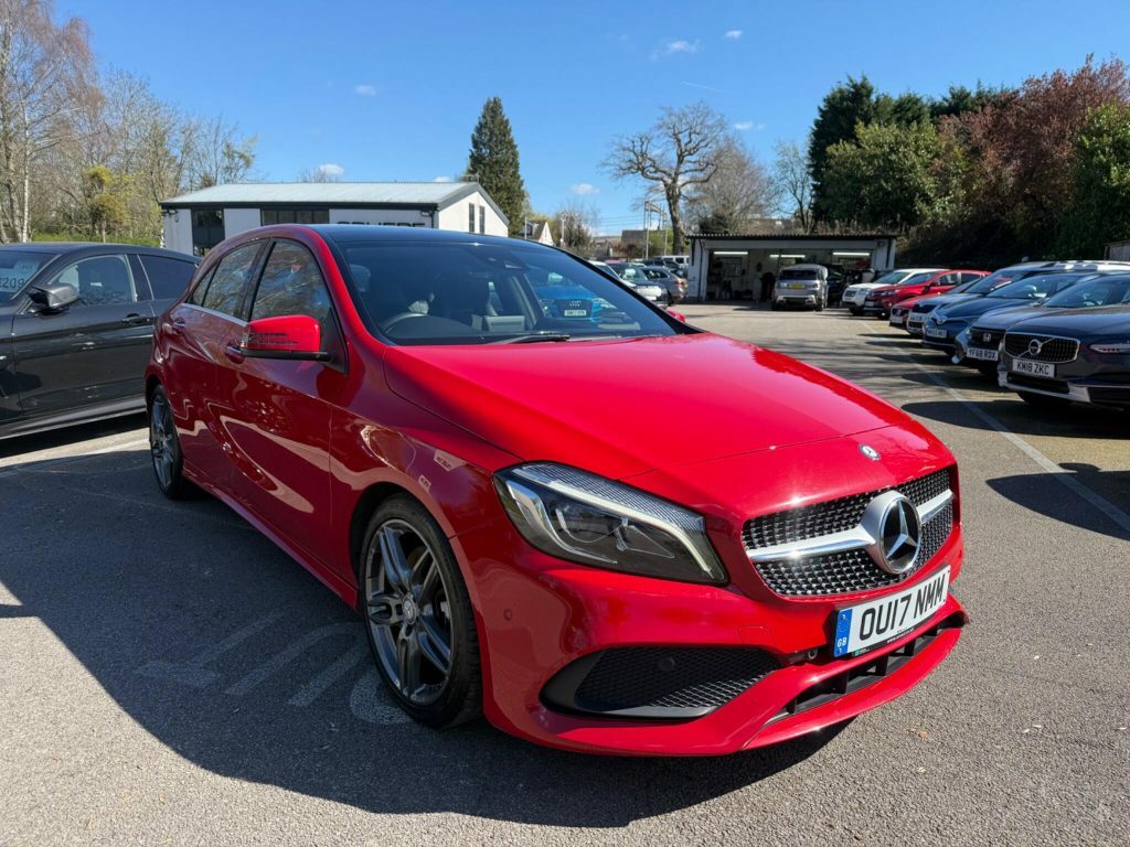 Mercedes-Benz A Class 2.1 A220d Amg Line Premium Hatchback Red #4