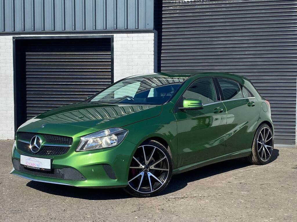 Mercedes-Benz A Class A180d Se Executive HX67UMO Green #6