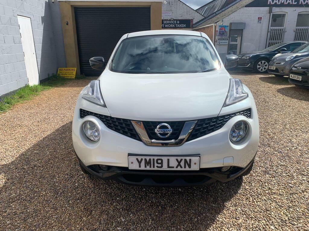 Nissan Juke 1.6 Bose Personal Edition Euro 6 YM19LXN White #2