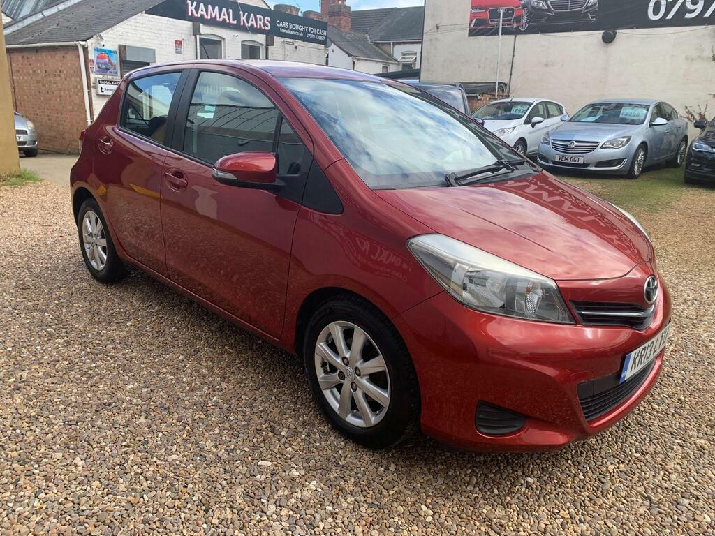 Toyota Yaris 1.33 Dual Vvt-i Tr Euro 5 KR13LVU Red #4