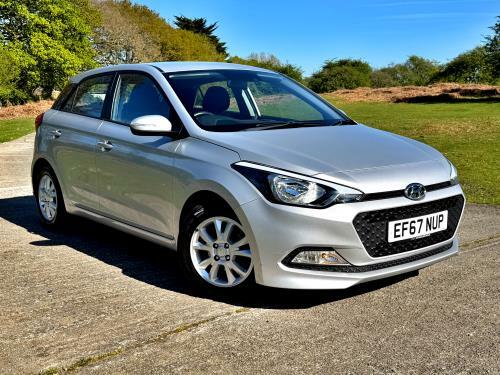 Hyundai I20 Hyundai I20 1.2 Se Euro 6 Silver