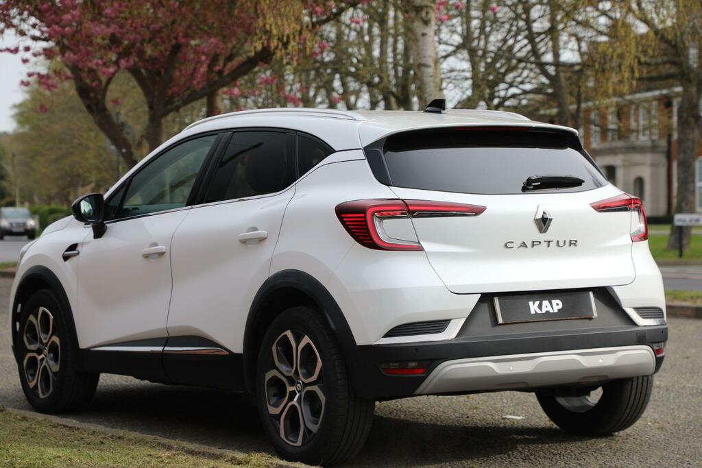 Renault Captur Techno 1.0 Tce Techno Euro 6 Ss White #4