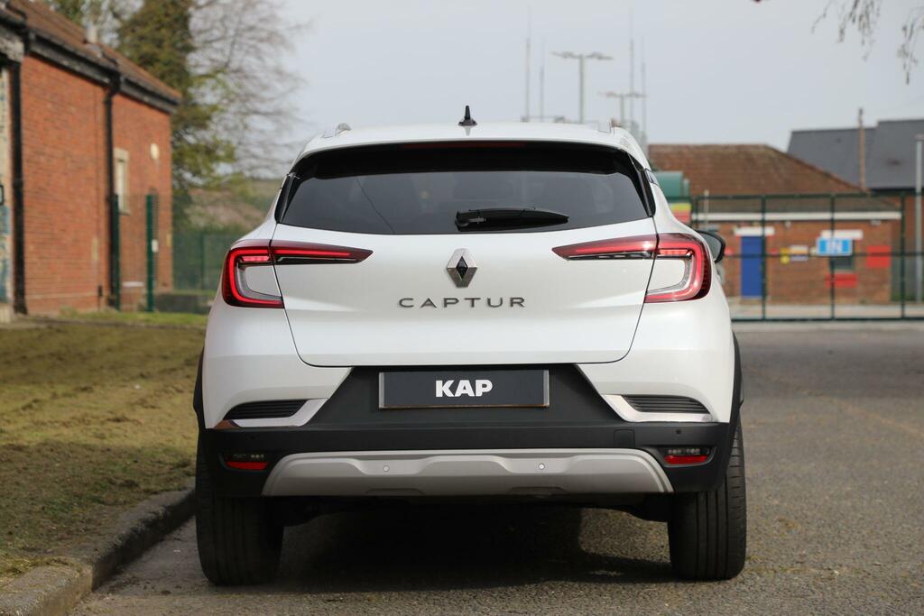 Renault Captur Techno 1.0 Tce Techno Euro 6 Ss White #6