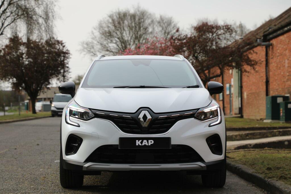 Renault Captur Techno 1.0 Tce Techno Euro 6 Ss White #2