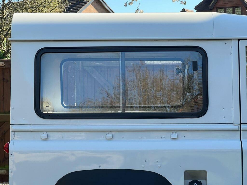 Land Rover Defender 90 90 2.5 Tdi County Blue #27