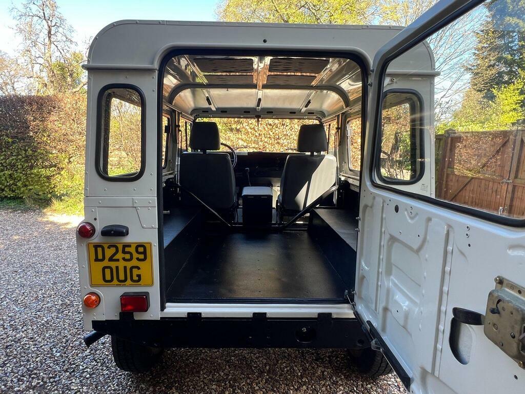 Land Rover Defender 90 90 2.5 Tdi County Blue #20