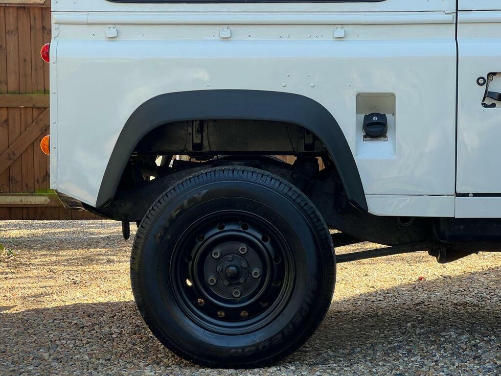 Land Rover Defender 90 90 2.5 Tdi County Blue #25