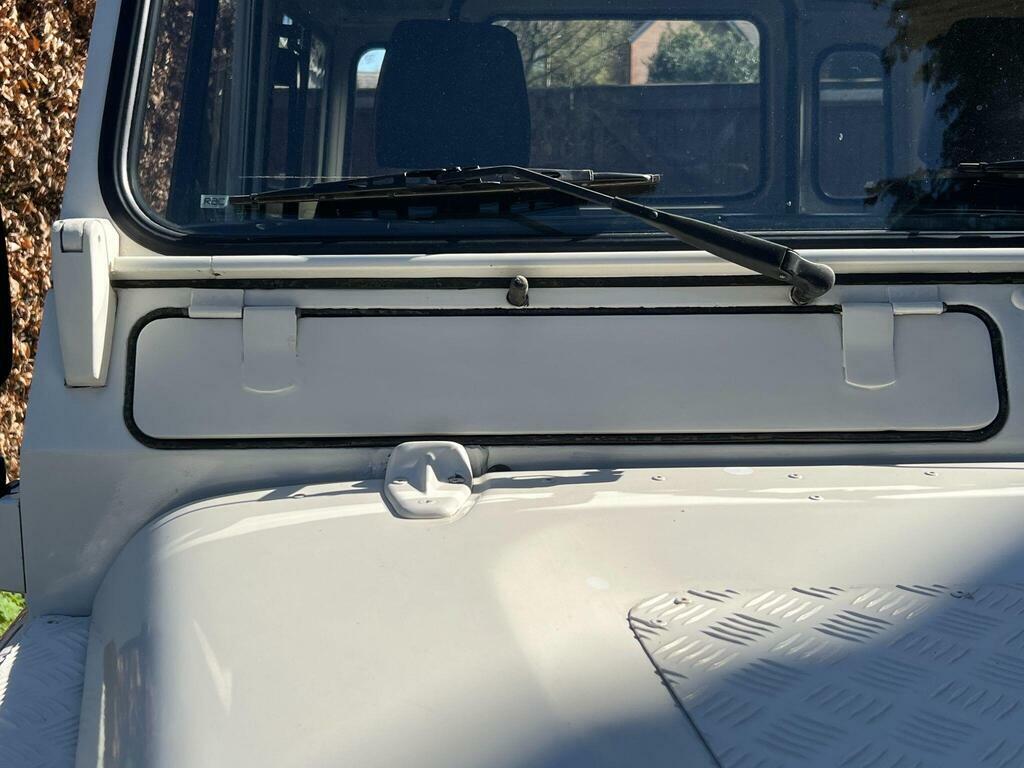 Land Rover Defender 90 90 2.5 Tdi County Blue #42