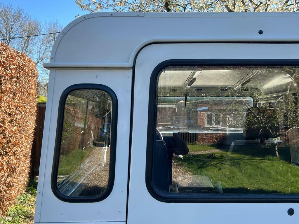 Land Rover Defender 90 90 2.5 Tdi County Blue #15
