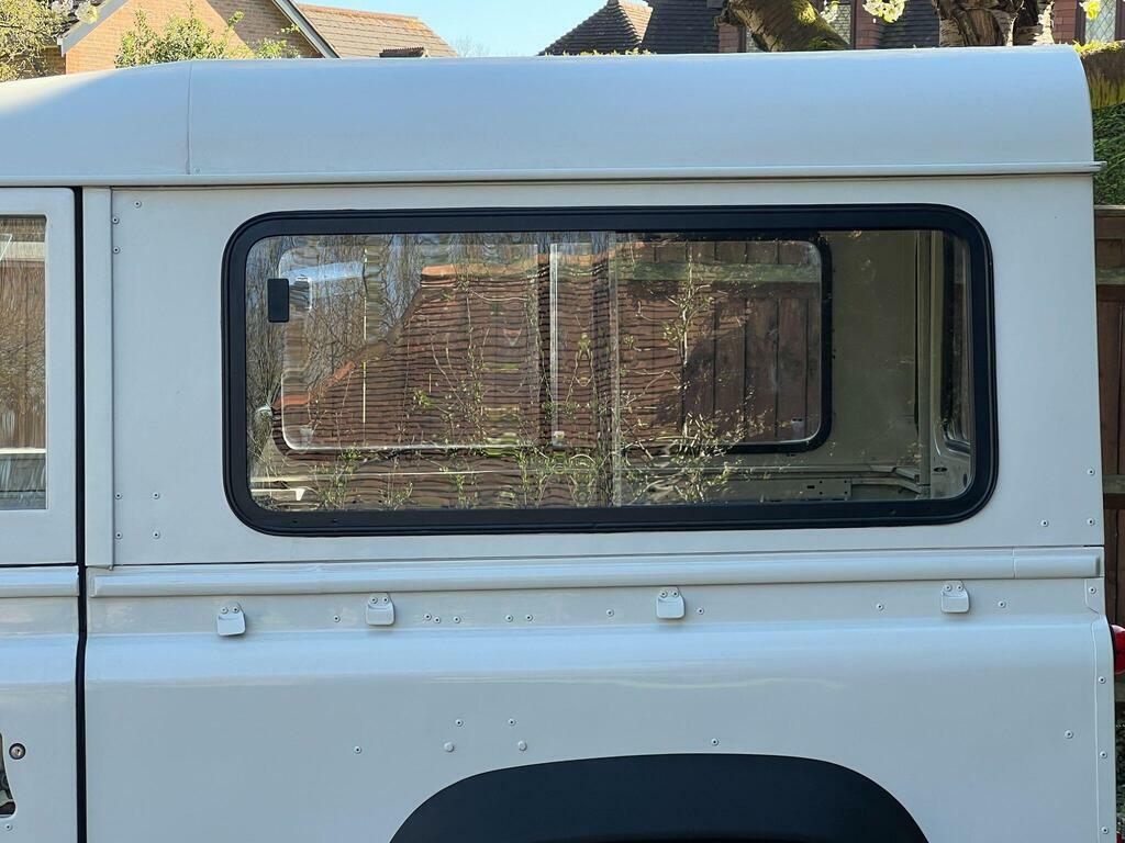 Land Rover Defender 90 90 2.5 Tdi County Blue #30