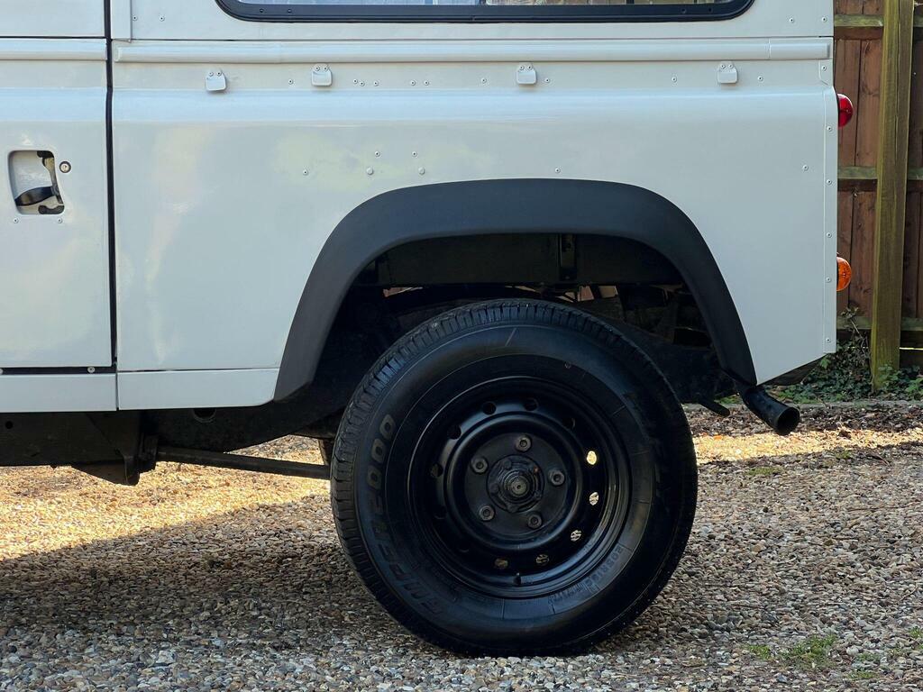 Land Rover Defender 90 90 2.5 Tdi County Blue #24